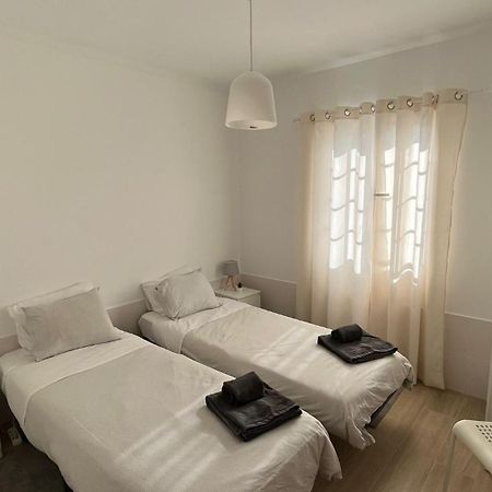 Espirito Azul Guest House - Rooms To Rent, 2 Minutes Walking From The Beach, Marina And Our Dive Center Vila Franca do Campo Eksteriør billede